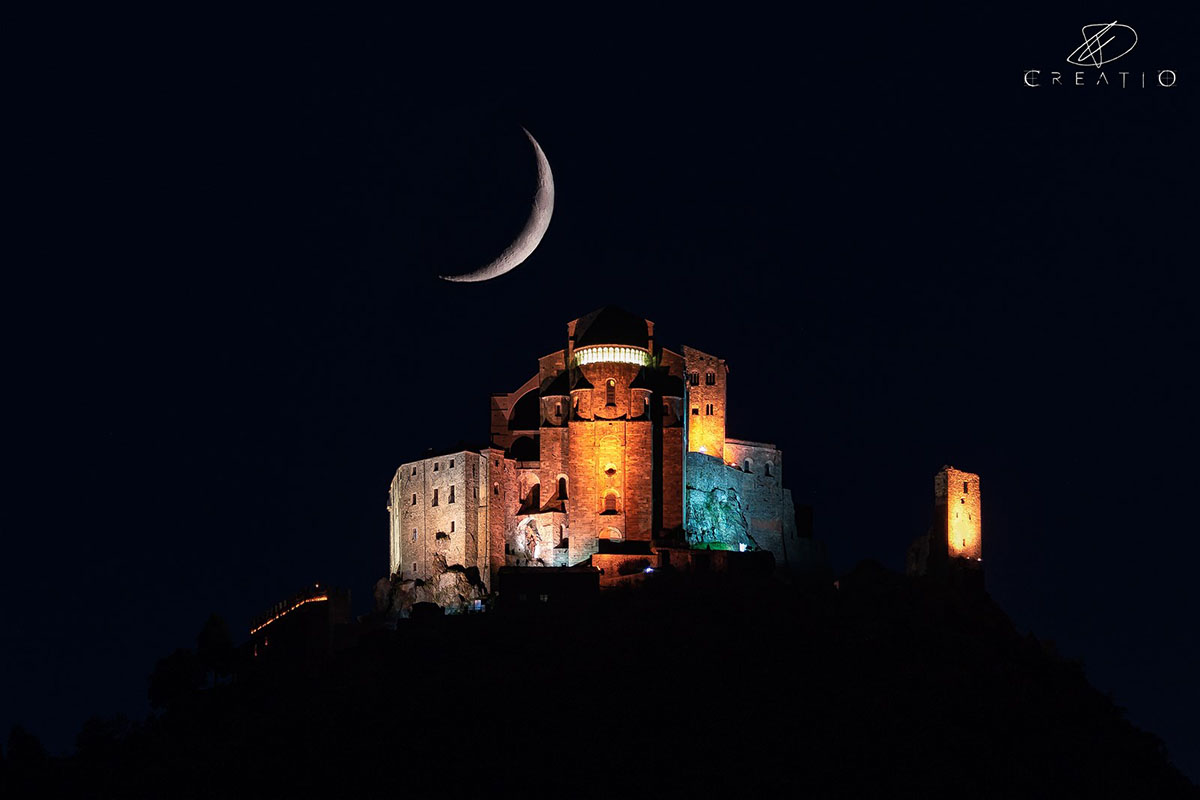 Contact La Sacra di San Michele e la Luna crescente di Venerdì 05 Luglio 2019 - Duilio Fiorille